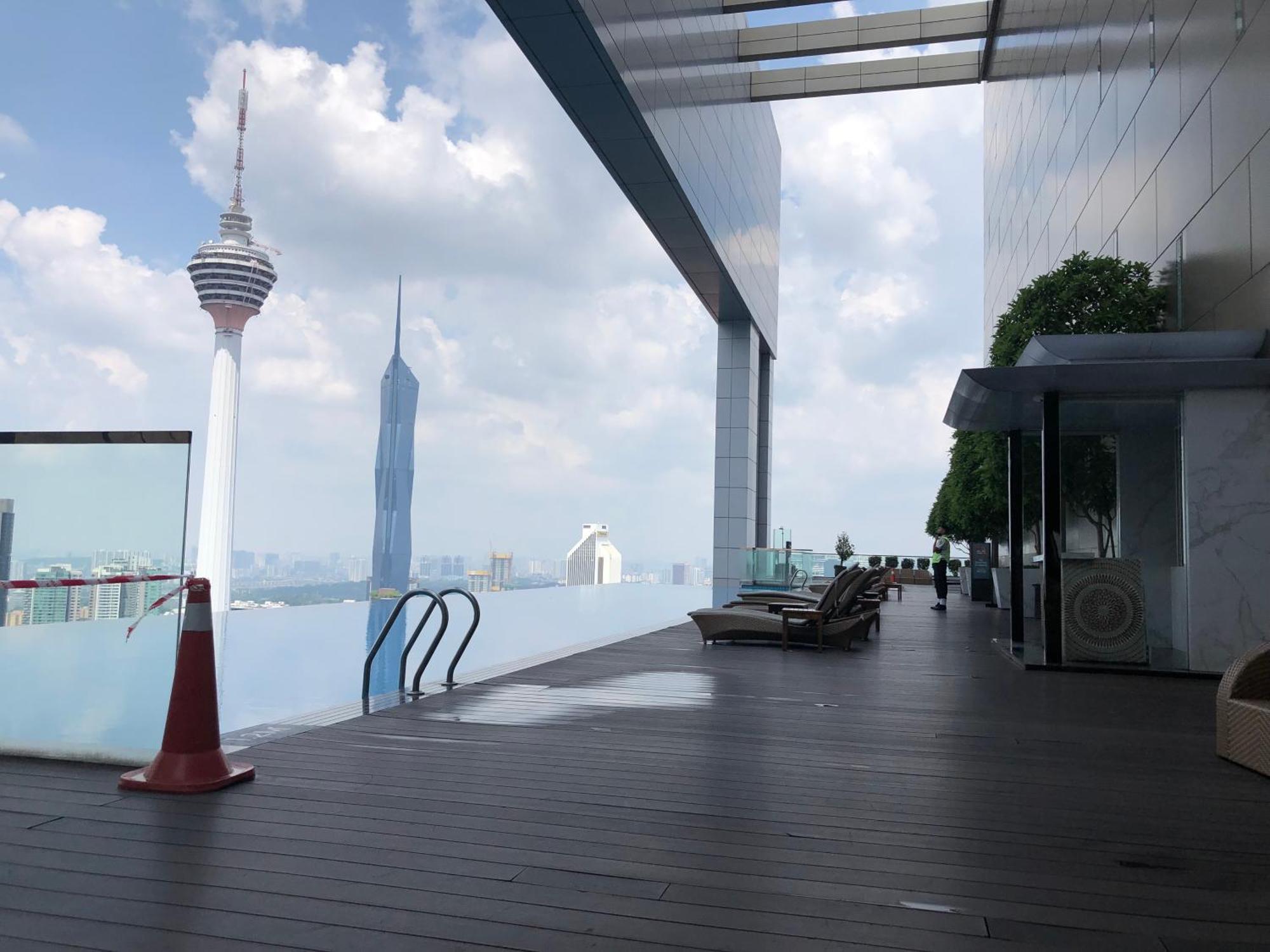 Amazing Pool By Platinum Suites Klcc Κουάλα Λουμπούρ Εξωτερικό φωτογραφία